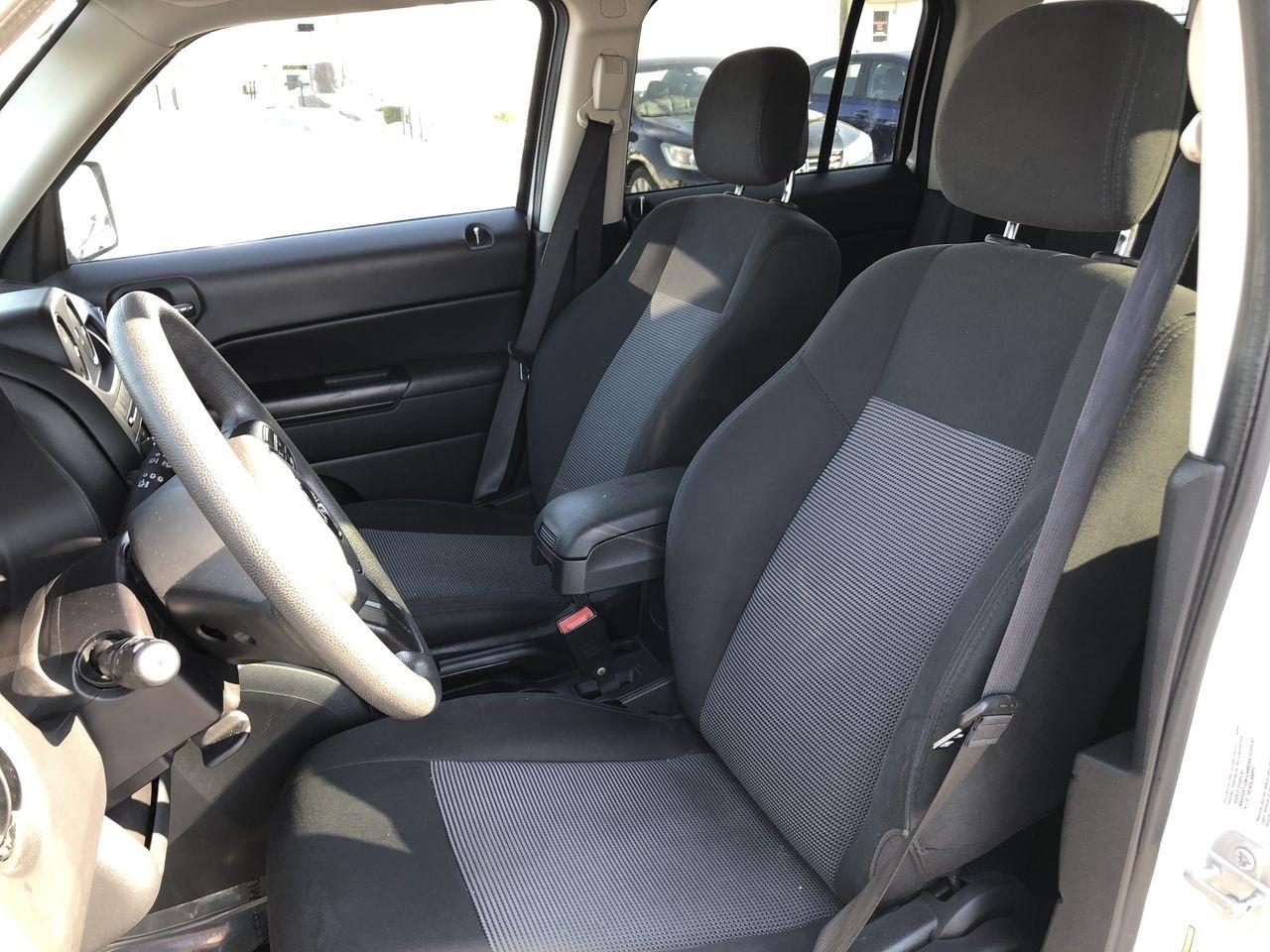 Jeep Patriot FWD 4dr Sport 2016