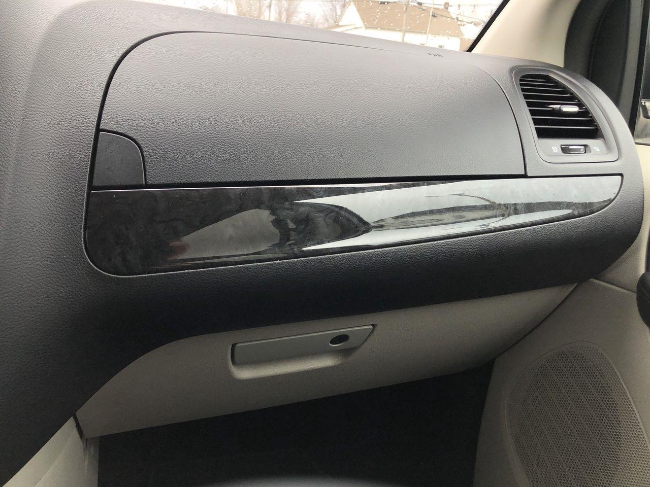 Dodge Grand Caravan 4dr Wgn SXT 2014