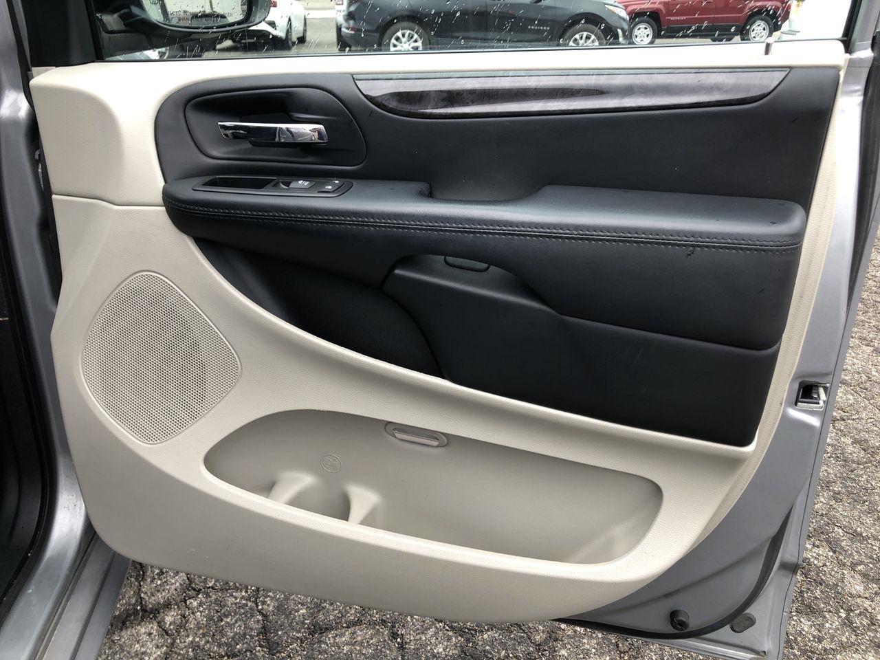 Dodge Grand Caravan 4dr Wgn SXT 2014