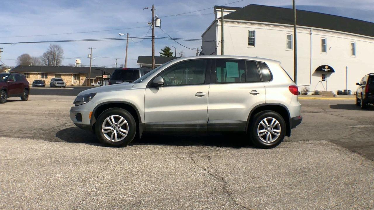 Volkswagen Tiguan 2WD 4dr Auto S 2013