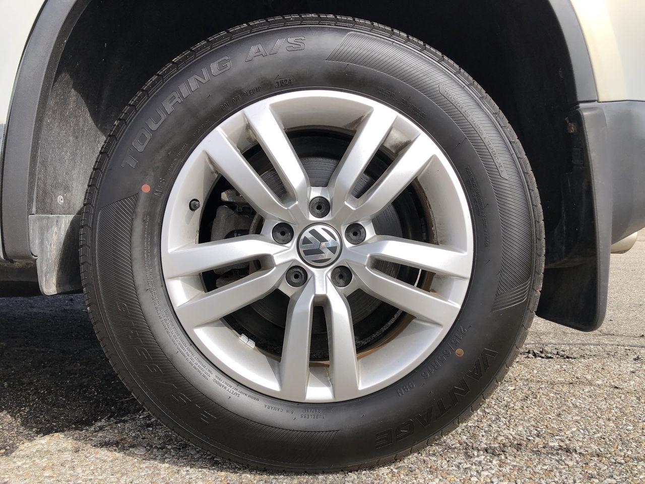 Volkswagen Tiguan 2WD 4dr Auto S 2013