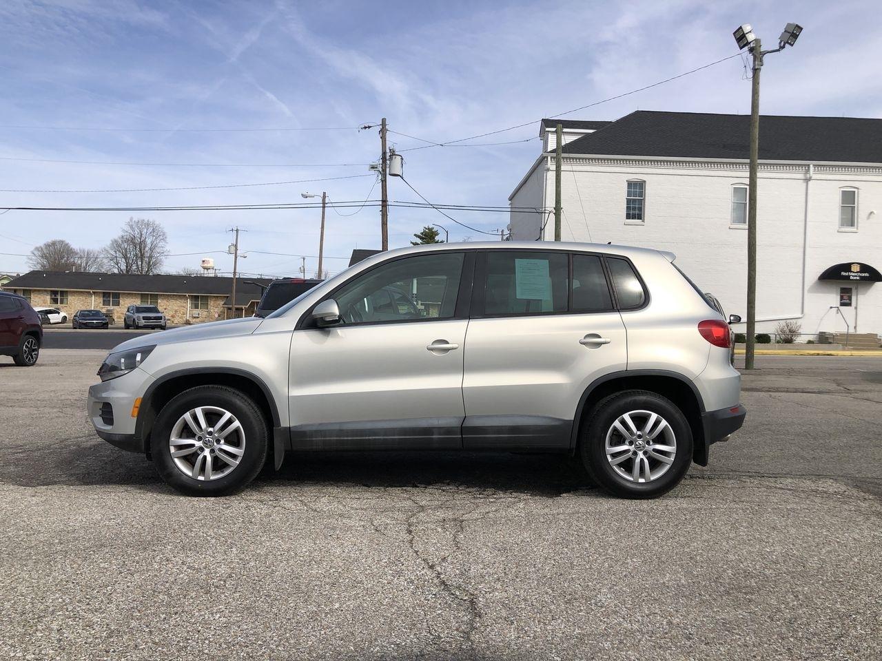 Volkswagen Tiguan 2WD 4dr Auto S 2013