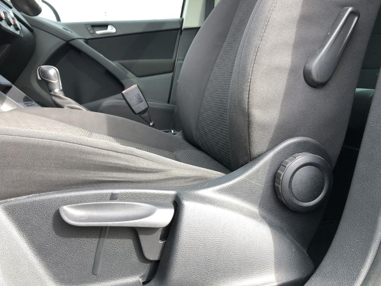 Volkswagen Tiguan 2WD 4dr Auto S 2013