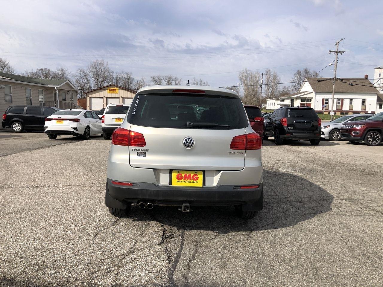 Volkswagen Tiguan 2WD 4dr Auto S 2013