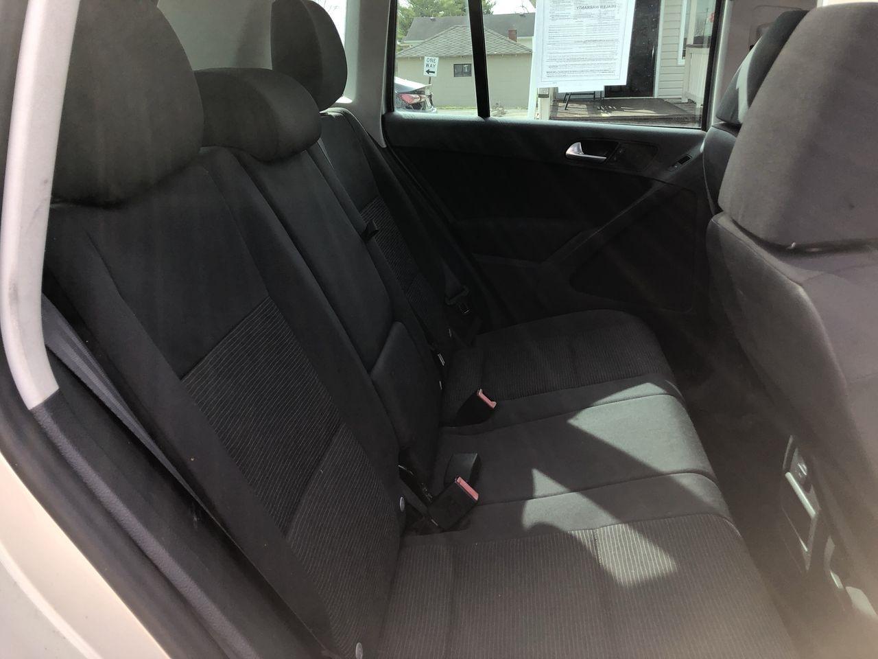 Volkswagen Tiguan 2WD 4dr Auto S 2013