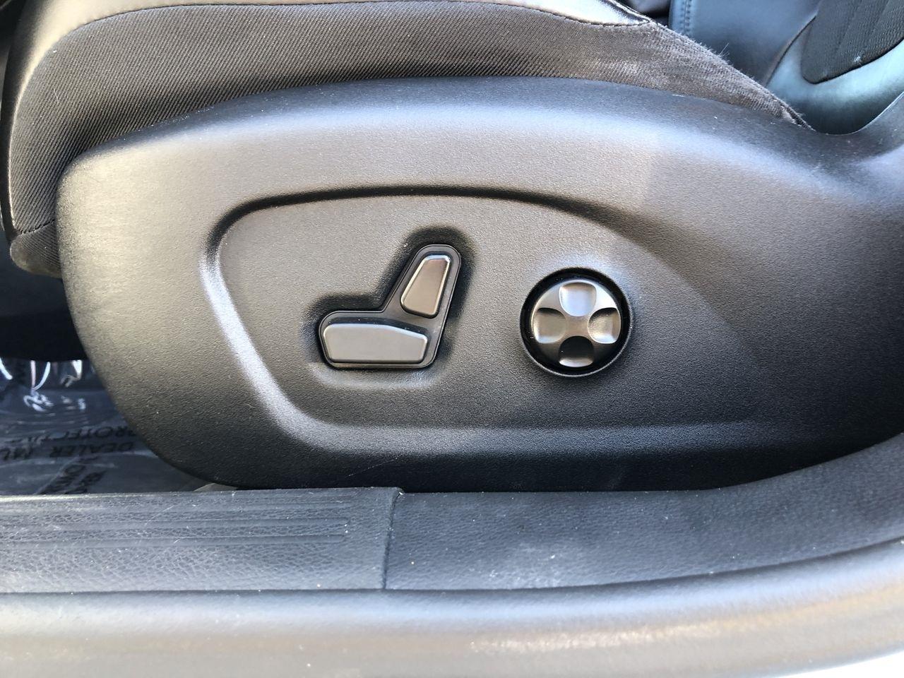 Chrysler 200 4dr Sdn S FWD 2016