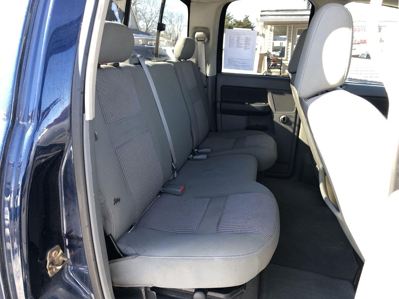 Dodge Ram 1500 4WD Quad Cab 140.5" SLT 2007