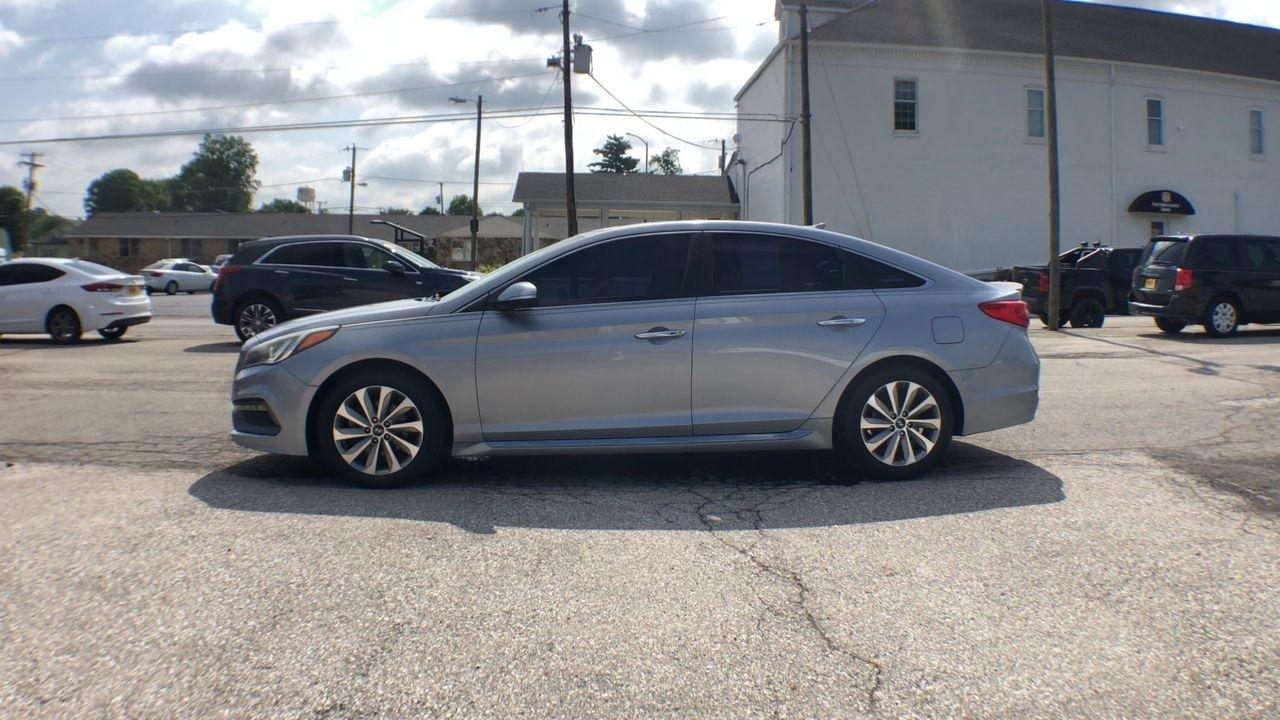 Hyundai Sonata Sport 2.4L 2017