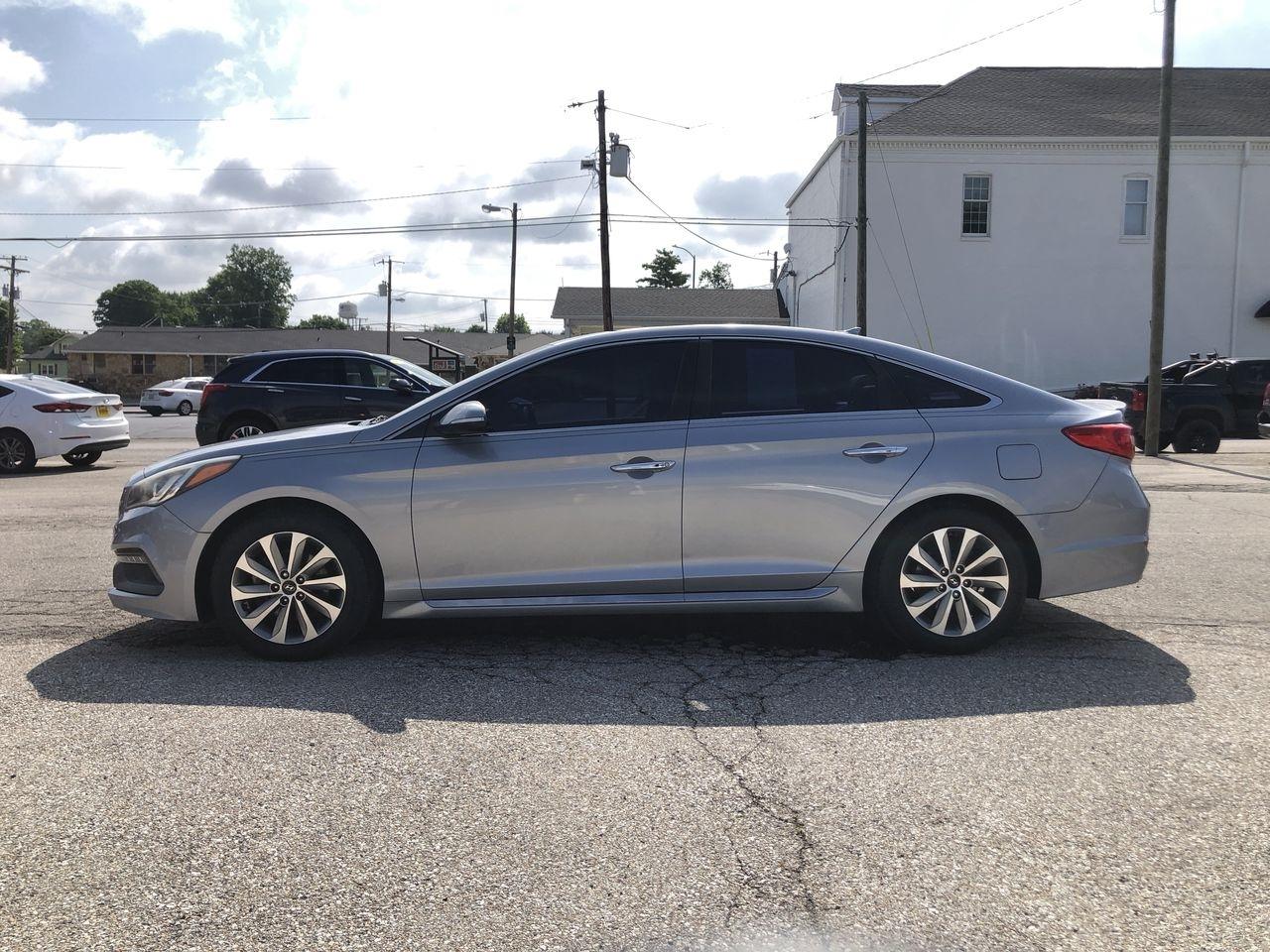 Hyundai Sonata Sport 2.4L 2017