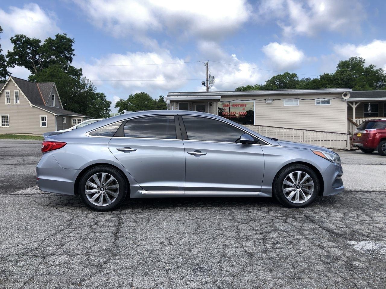 Hyundai Sonata Sport 2.4L 2017