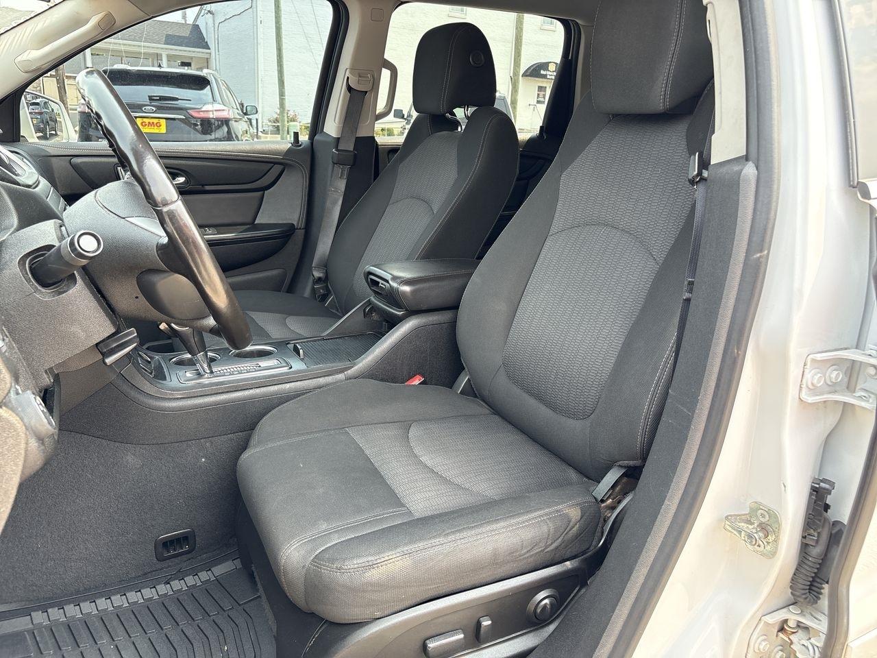 Chevrolet Traverse FWD 4dr LT w/1LT 2016