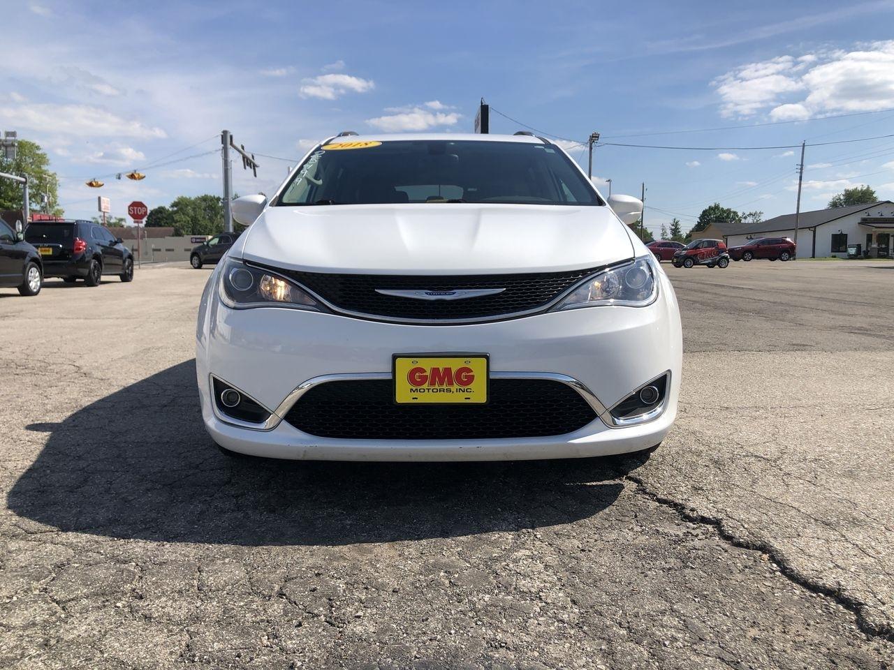 Chrysler Pacifica Touring L FWD 2018