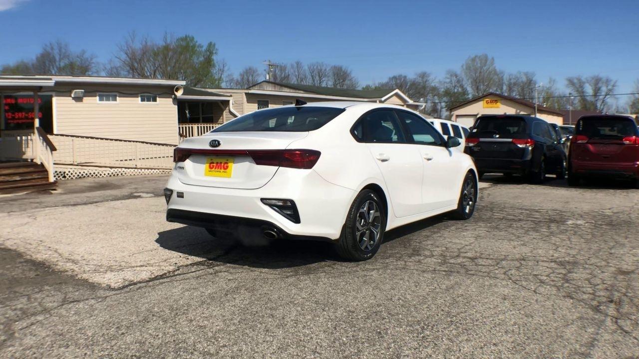 Kia Forte LXS IVT 2021