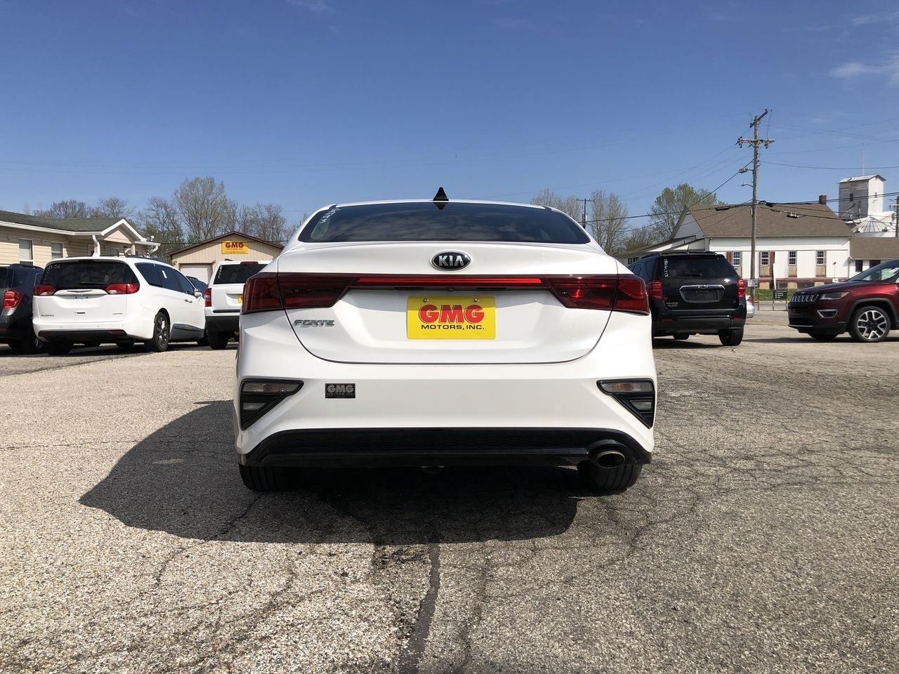 Kia Forte LXS IVT 2021
