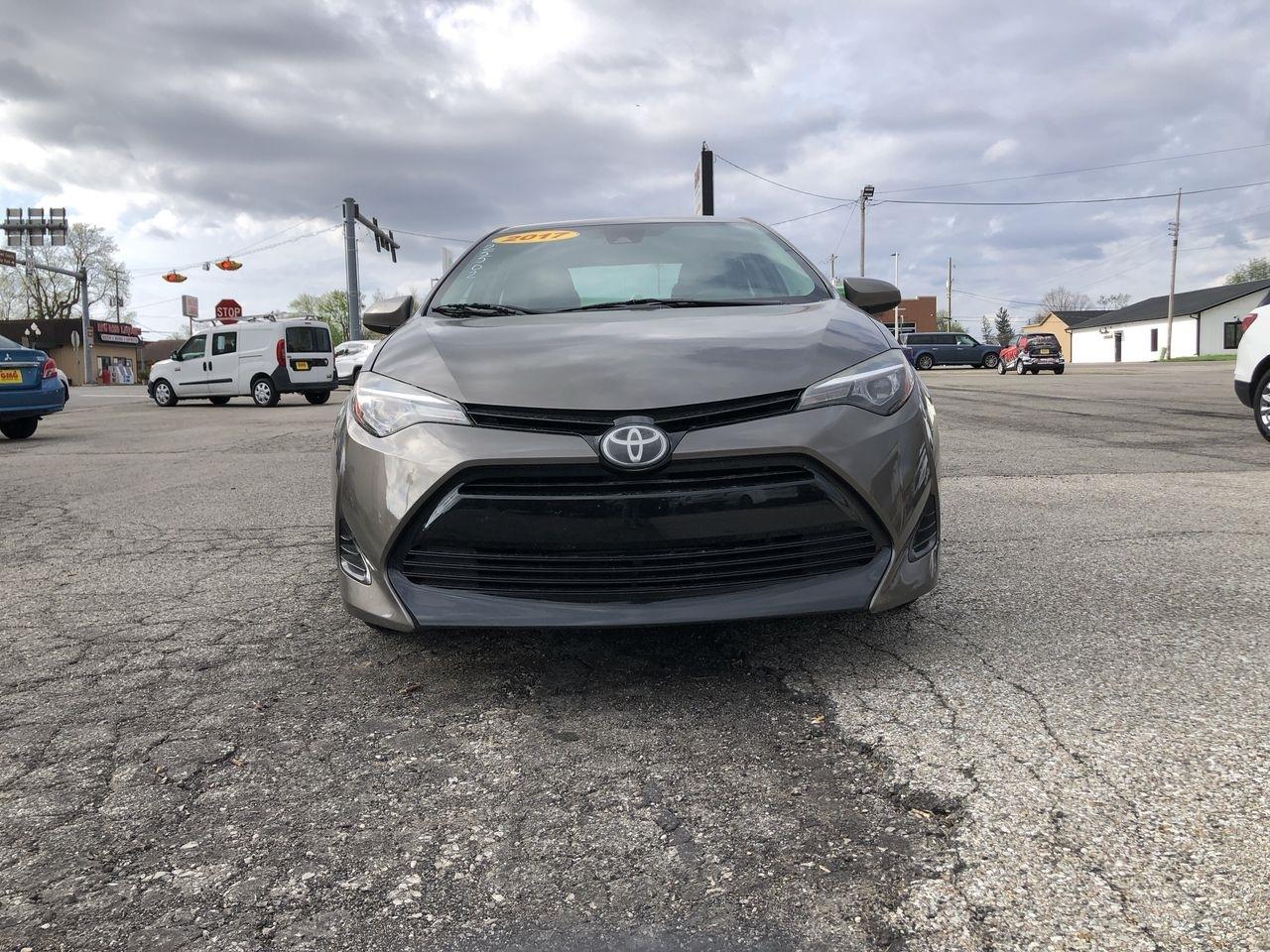 Toyota Corolla L CVT (Natl) 2017