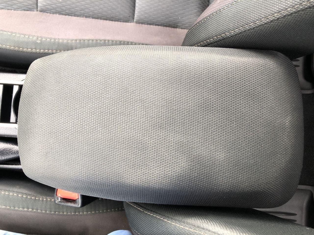 Toyota Corolla L CVT (Natl) 2017