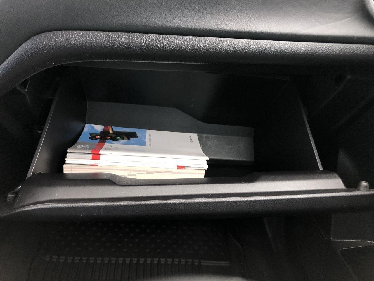 Toyota Corolla L CVT (Natl) 2017