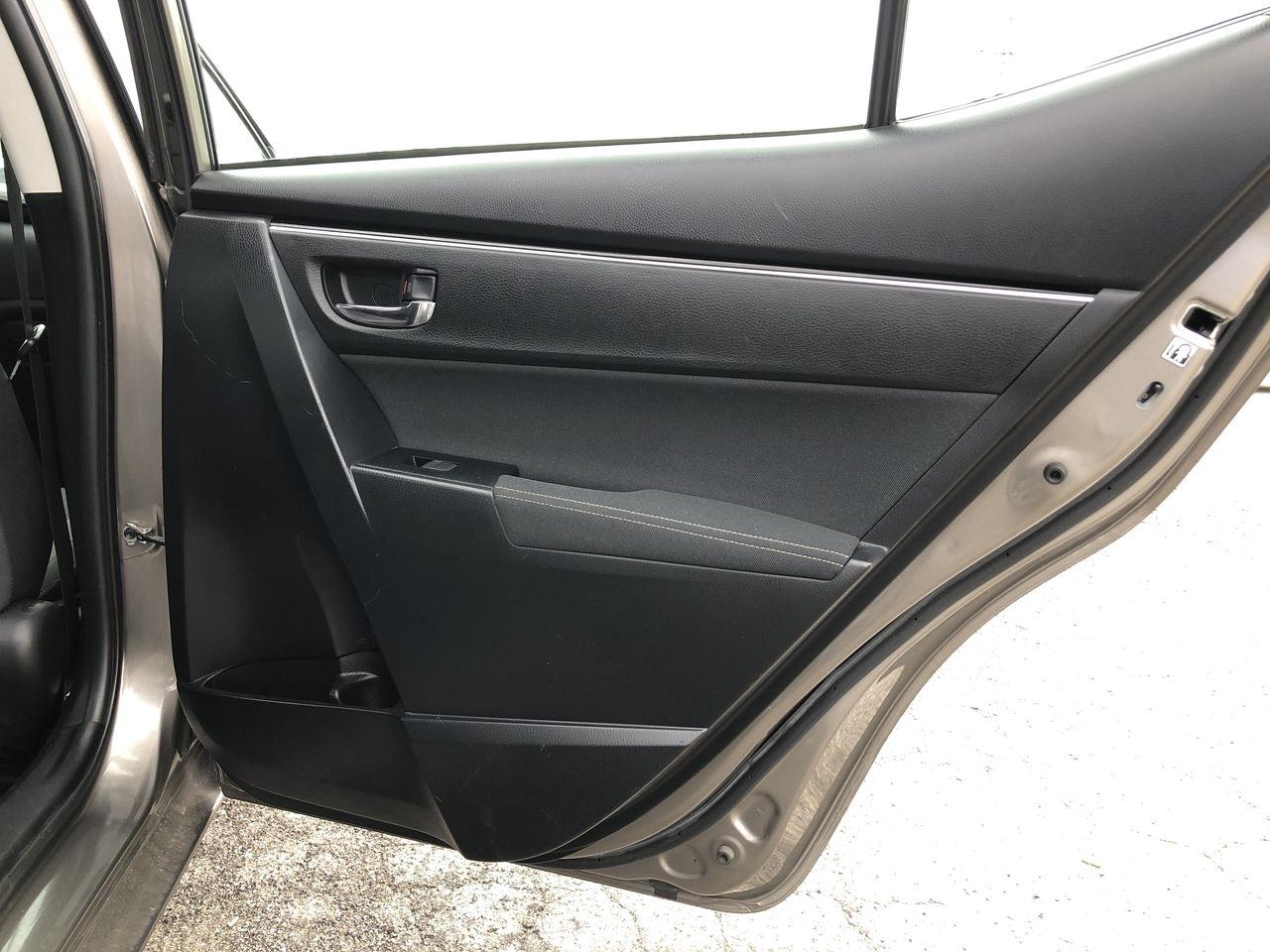 Toyota Corolla L CVT (Natl) 2017