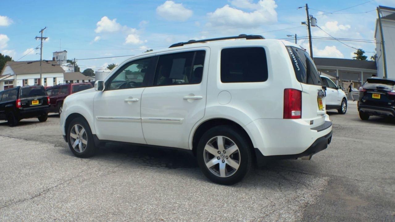 Honda Pilot 4WD 4dr Touring w/RES & Navi 2015