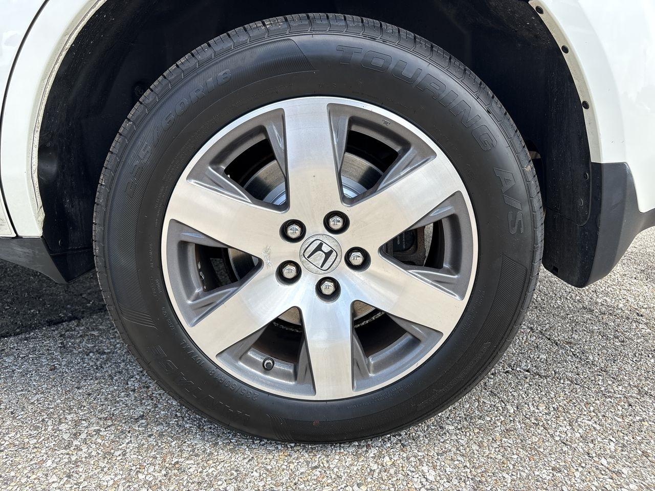 Honda Pilot 4WD 4dr Touring w/RES & Navi 2015