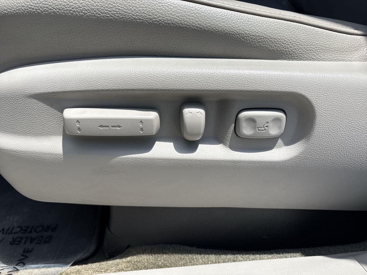 Honda Pilot 4WD 4dr Touring w/RES & Navi 2015
