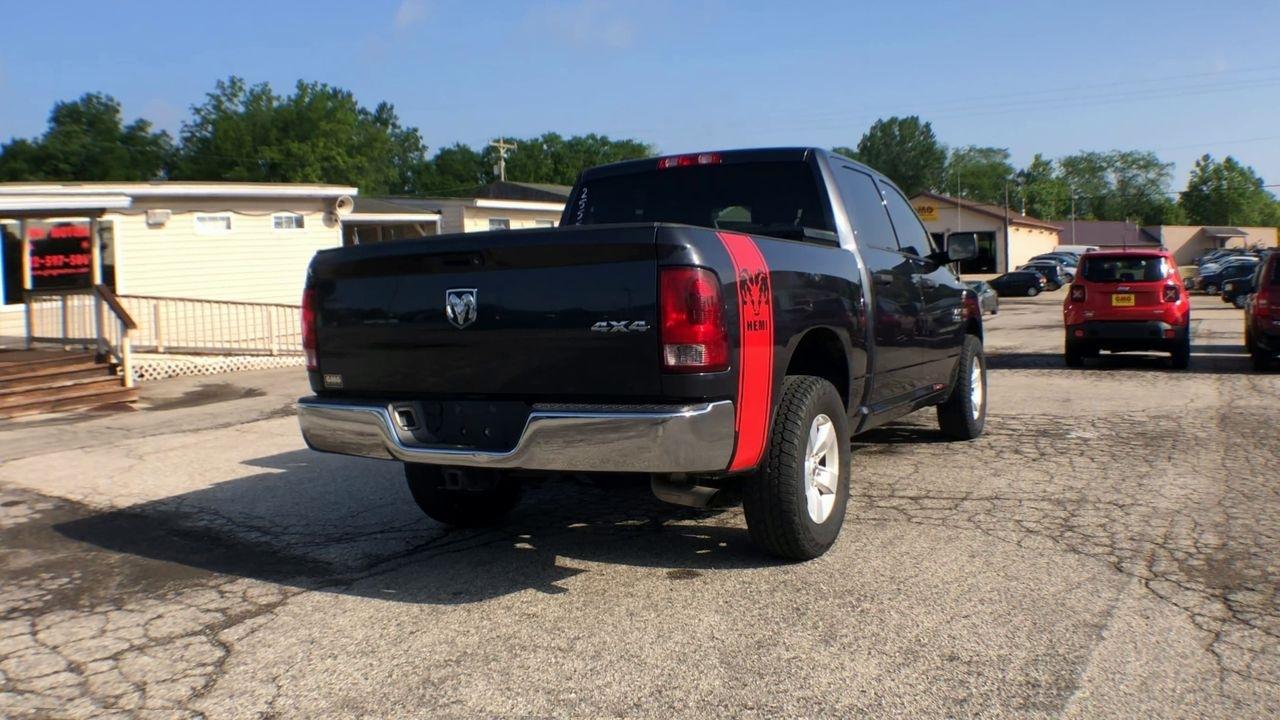 RAM 1500 4WD Crew Cab 140.5" SSV 2015