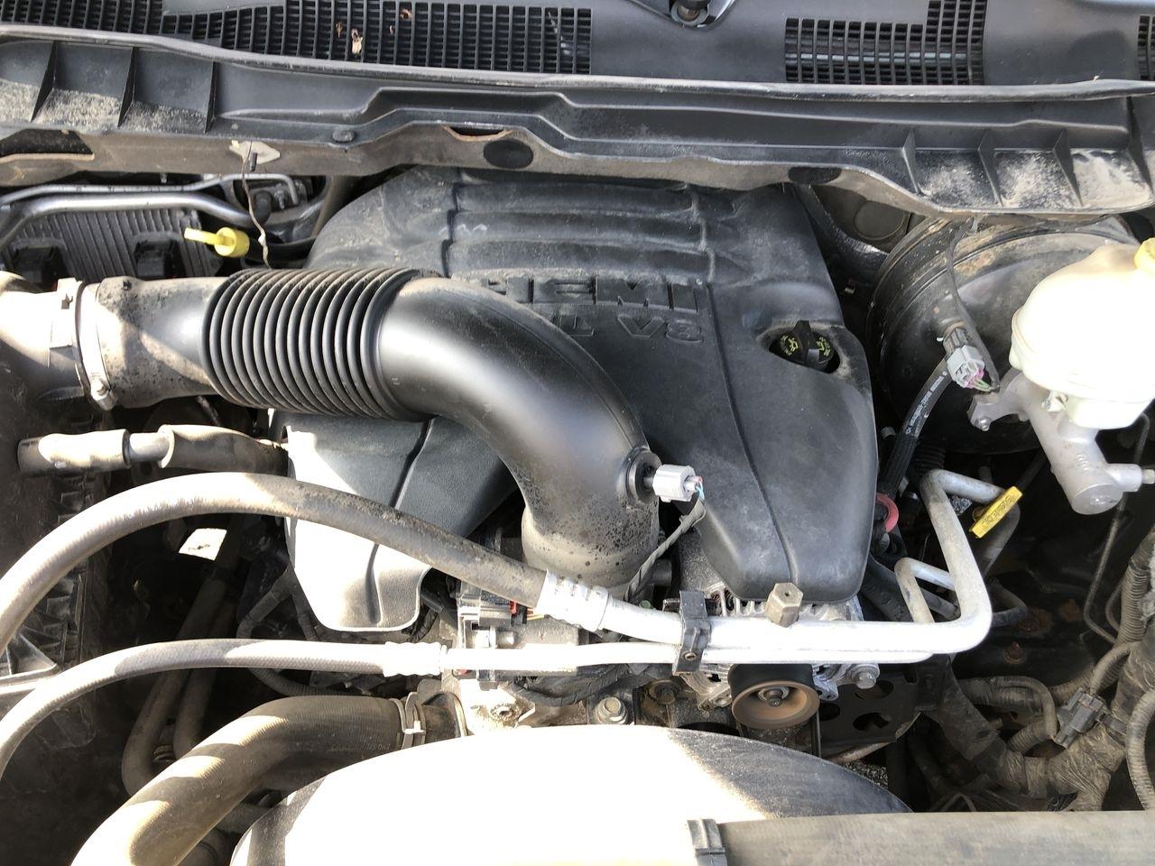 RAM 1500 4WD Crew Cab 140.5" SSV 2015