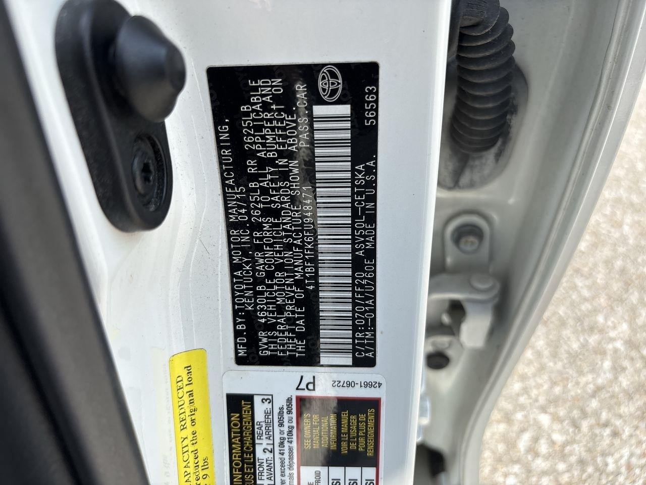 Toyota Camry 4dr Sdn I4 Auto XLE (Natl) 2015
