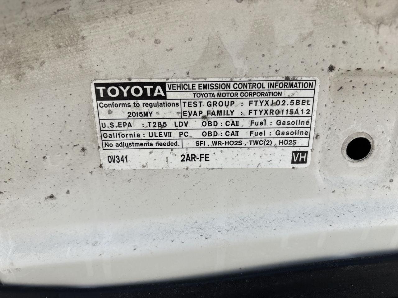 Toyota Camry 4dr Sdn I4 Auto XLE (Natl) 2015