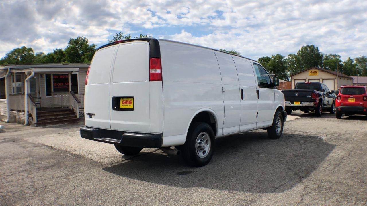 Chevrolet Express Cargo Van RWD 2500 135" 2019