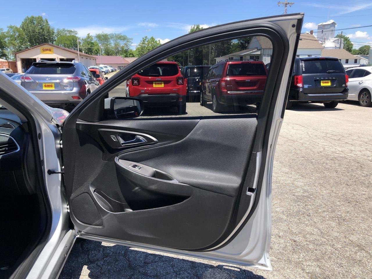 Chevrolet Malibu 4dr Sdn LT w/1LT 2018