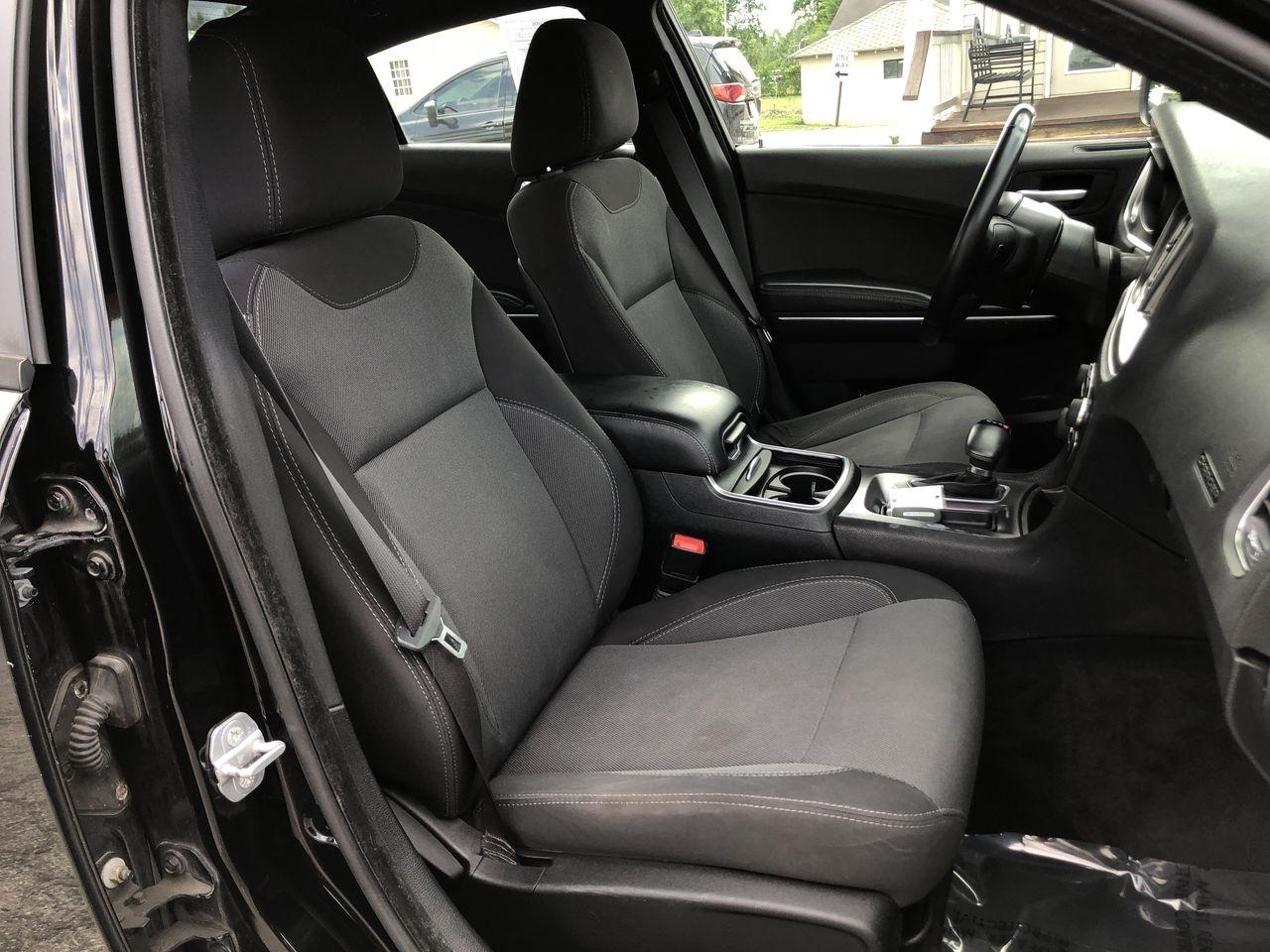 Dodge Charger 4dr Sdn SE AWD 2015