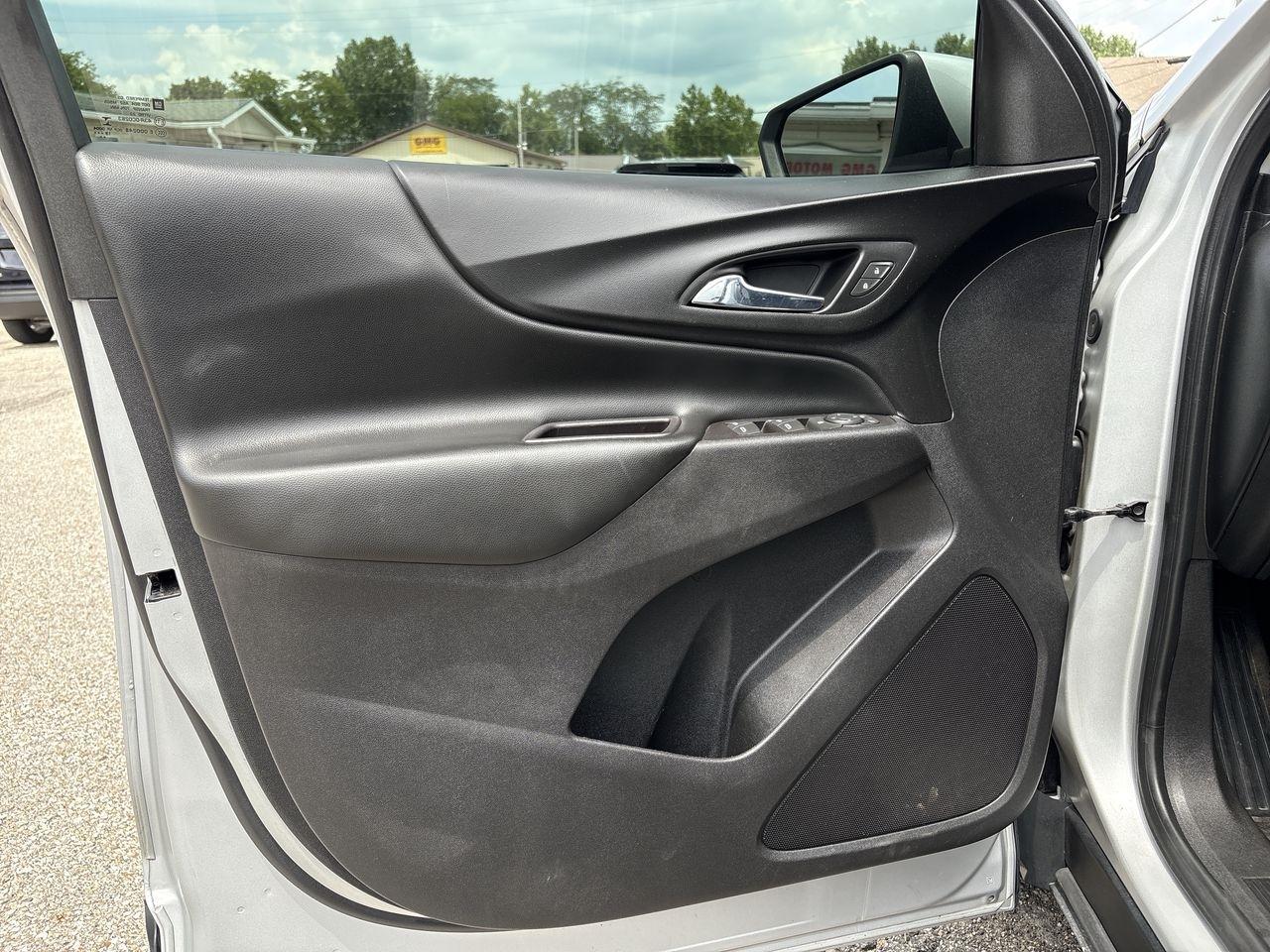 Chevrolet Equinox FWD 4dr LT w/1LT 2020