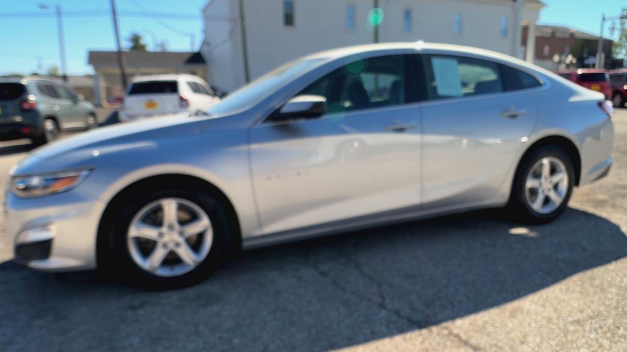 Chevrolet Malibu 4dr Sdn LT 2022