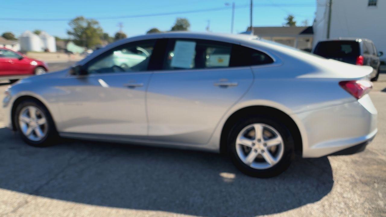 Chevrolet Malibu 4dr Sdn LT 2022