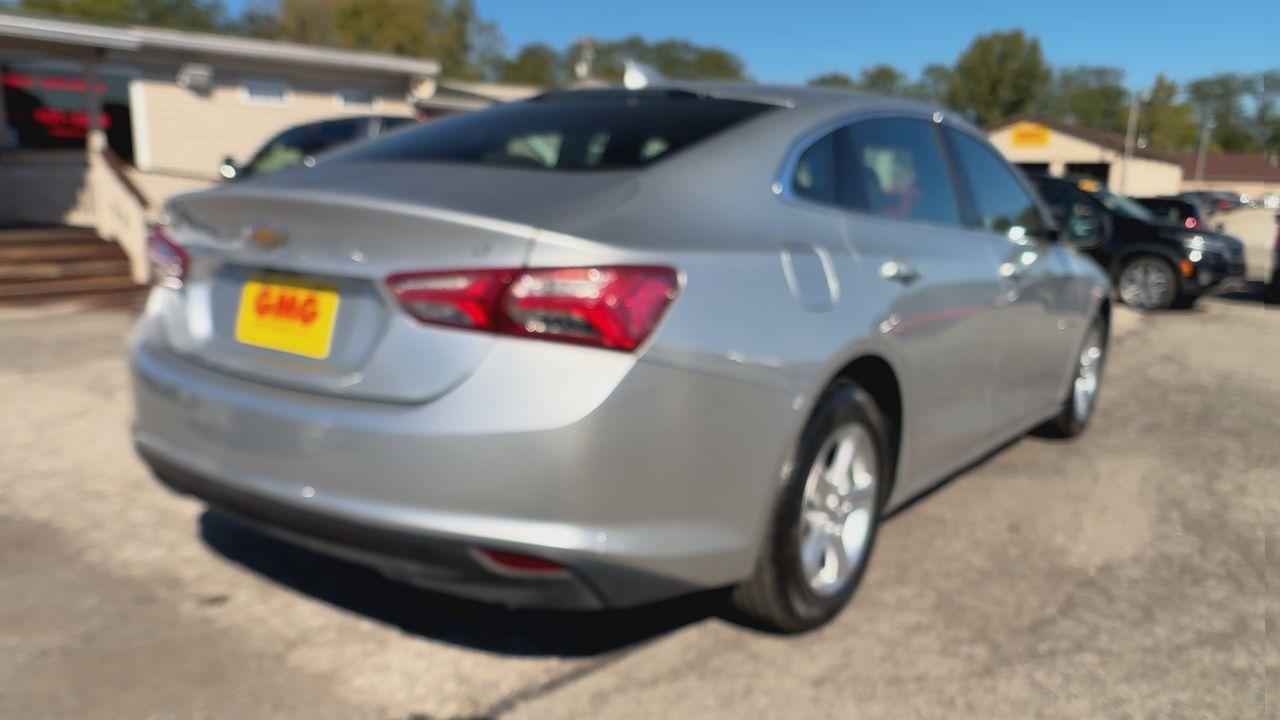 Chevrolet Malibu 4dr Sdn LT 2022
