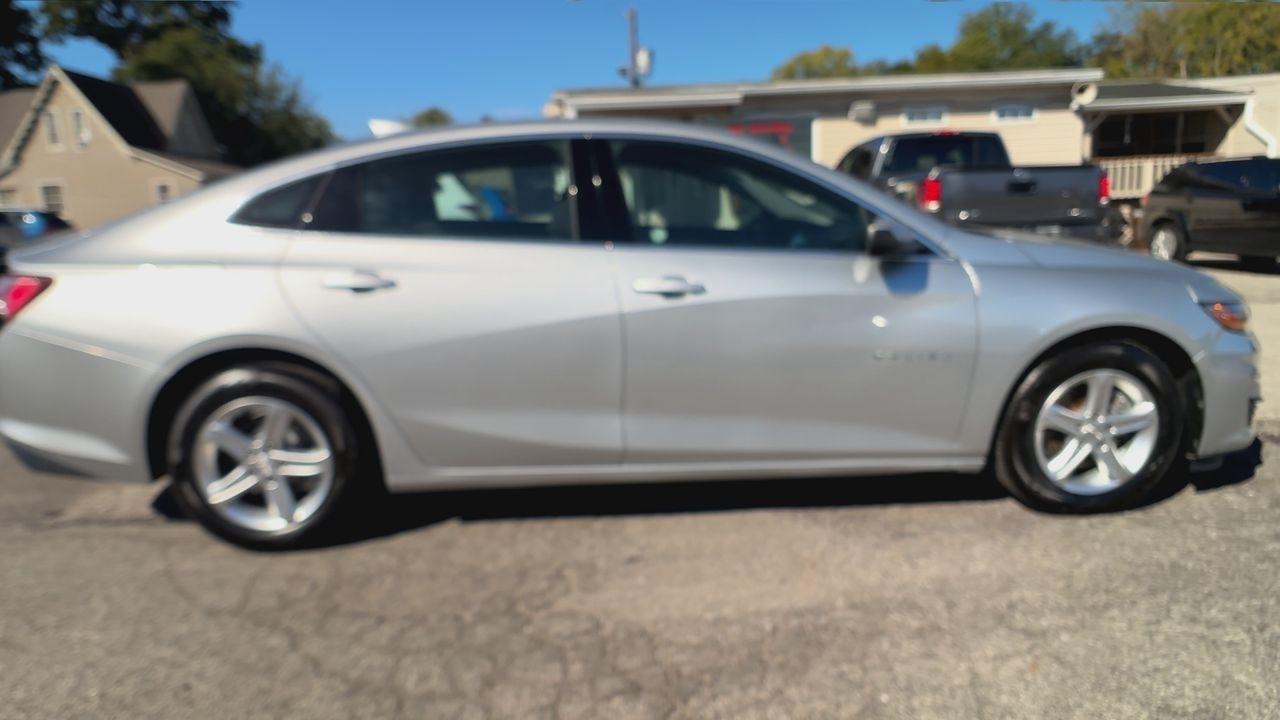 Chevrolet Malibu 4dr Sdn LT 2022