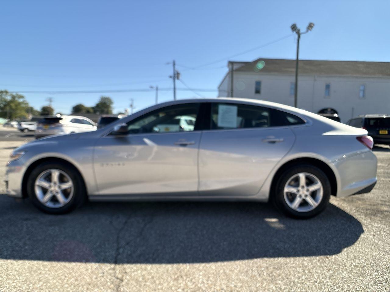 Chevrolet Malibu 4dr Sdn LT 2022