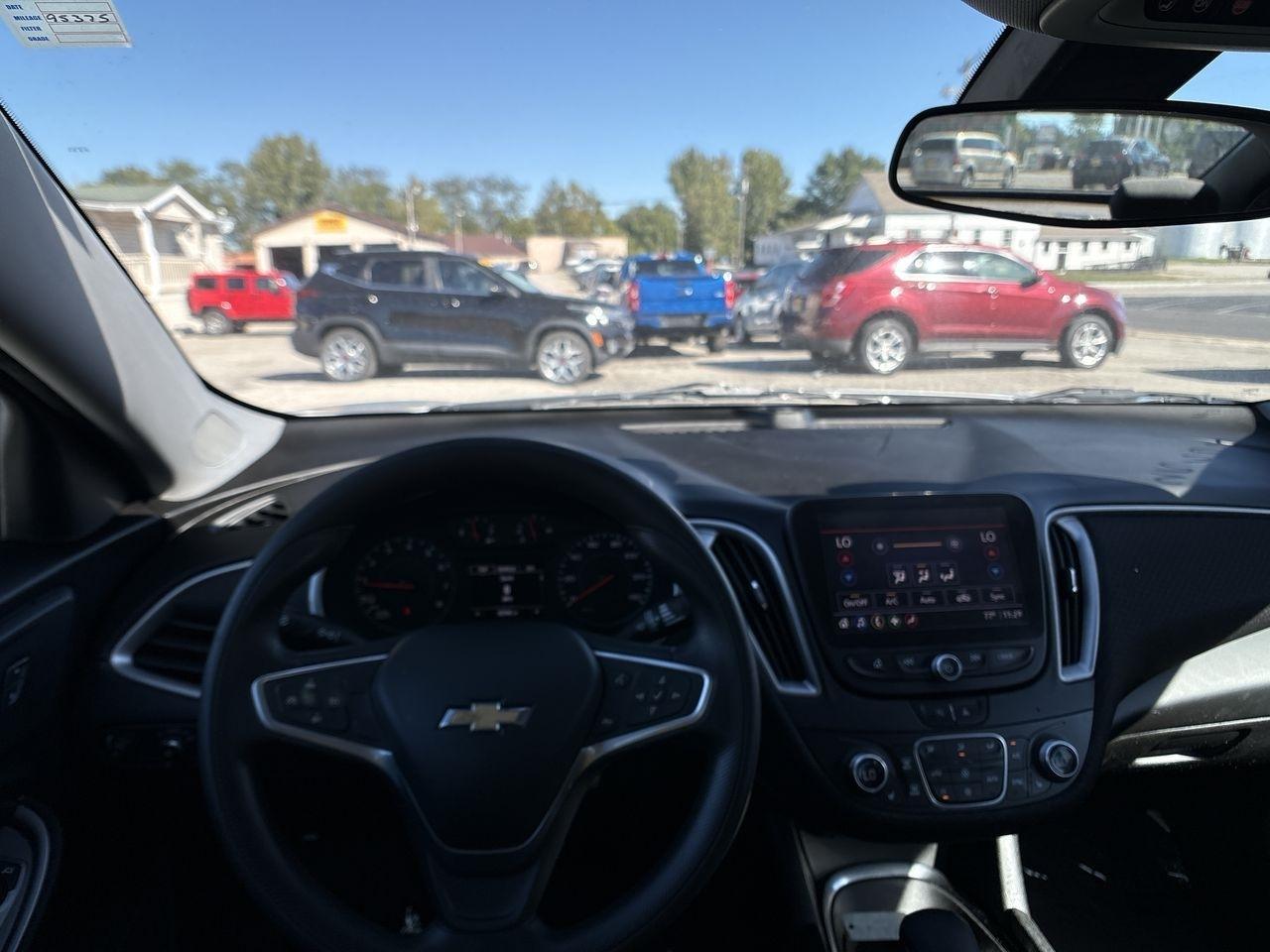 Chevrolet Malibu 4dr Sdn LT 2022
