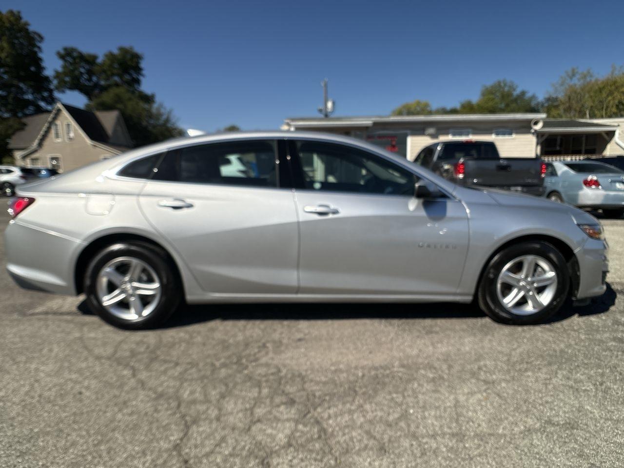 Chevrolet Malibu 4dr Sdn LT 2022