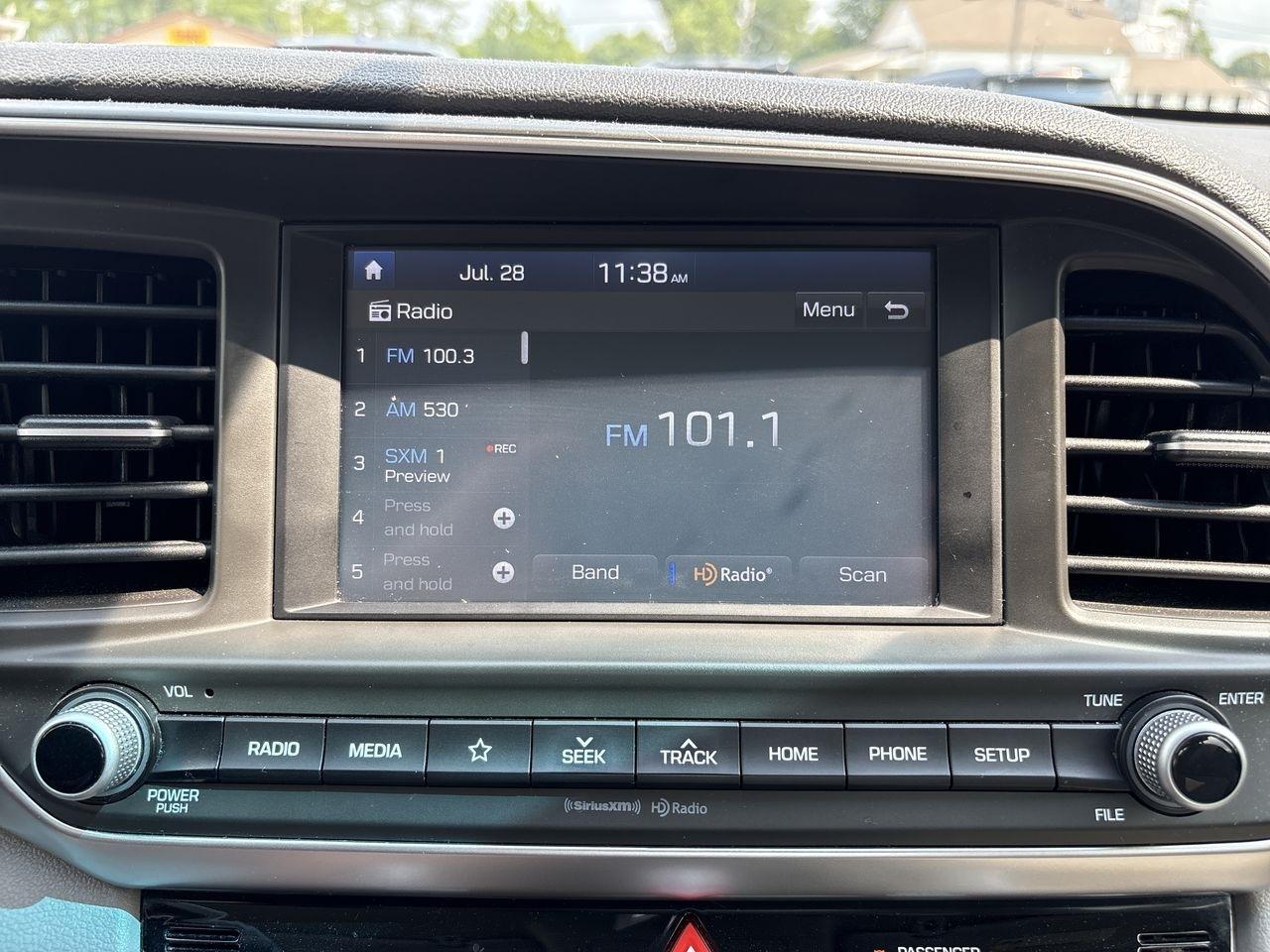 Hyundai Elantra SEL IVT 2020