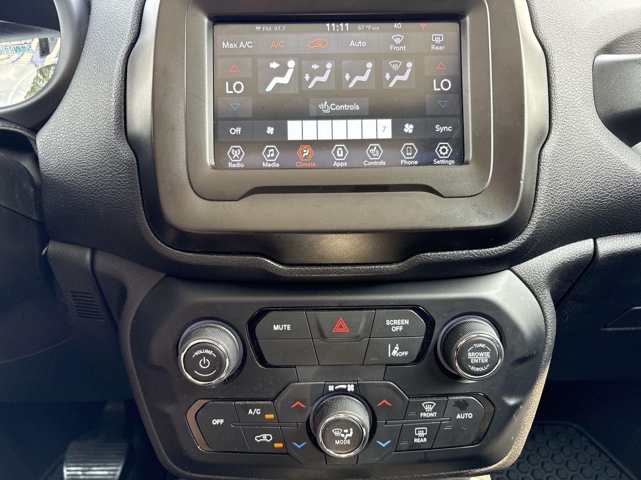 Jeep Renegade Latitude FWD 2021