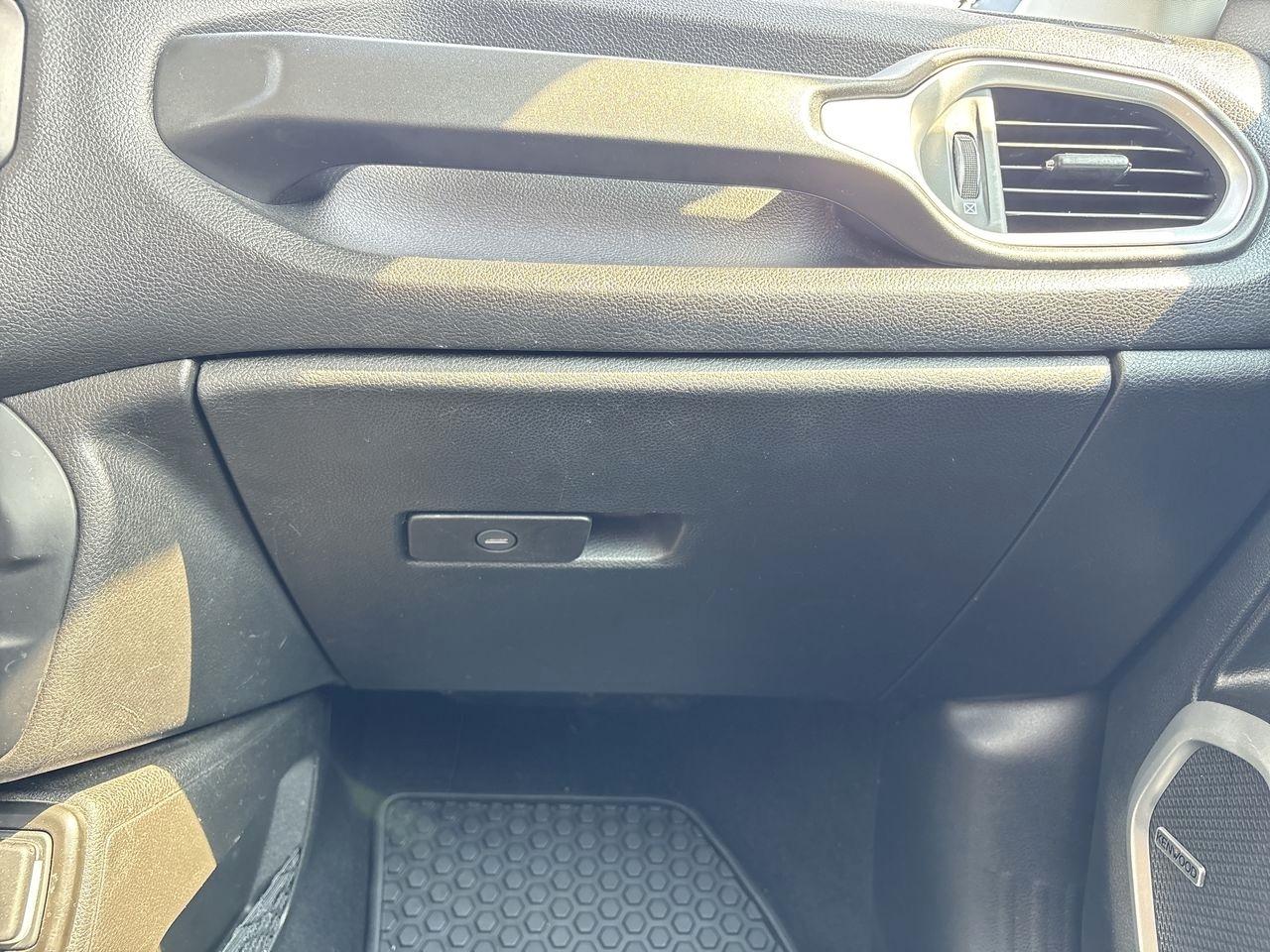 Jeep Renegade Latitude FWD 2021