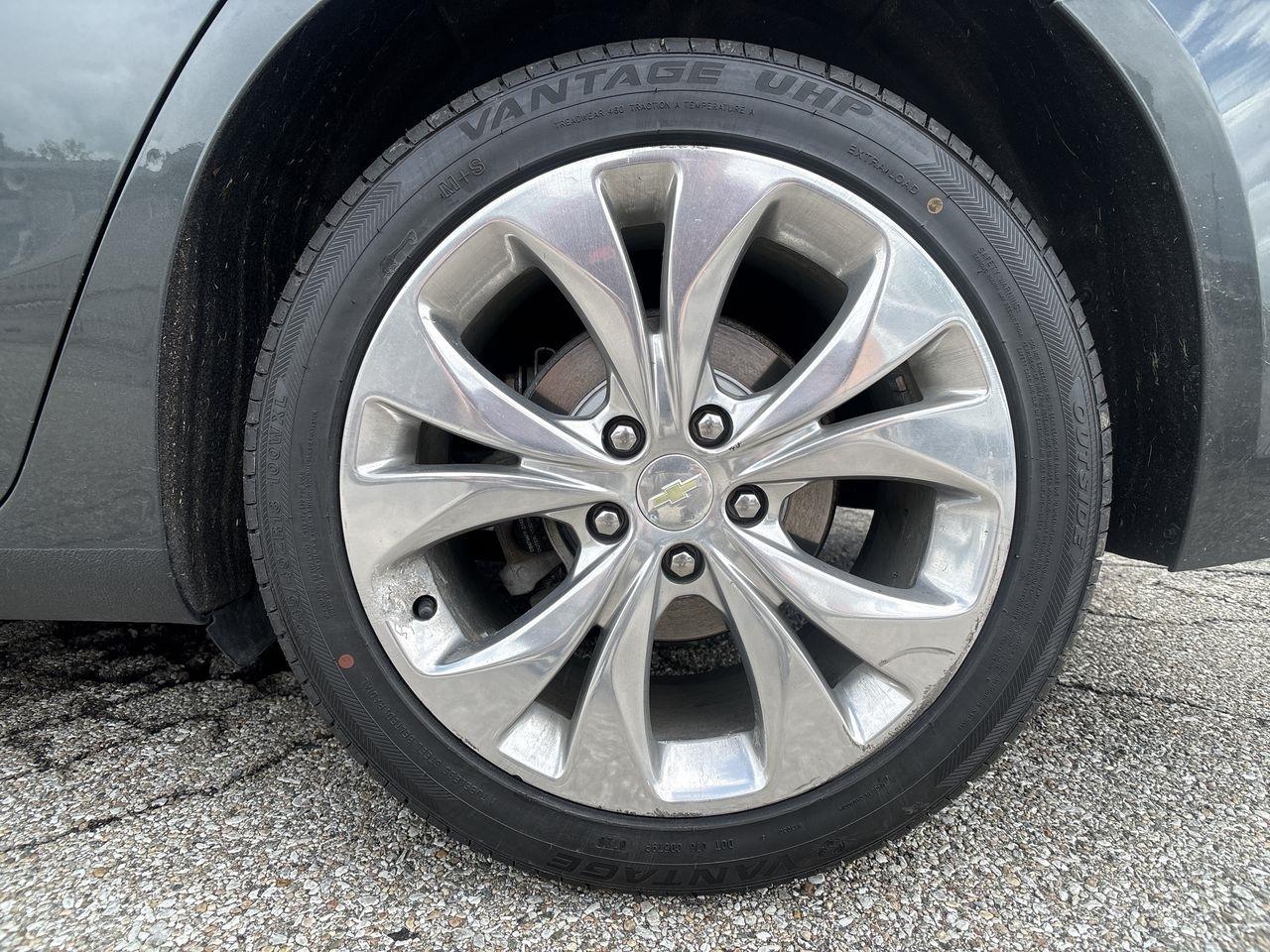 Chevrolet Malibu 4dr Sdn Premier w/2LZ 2018