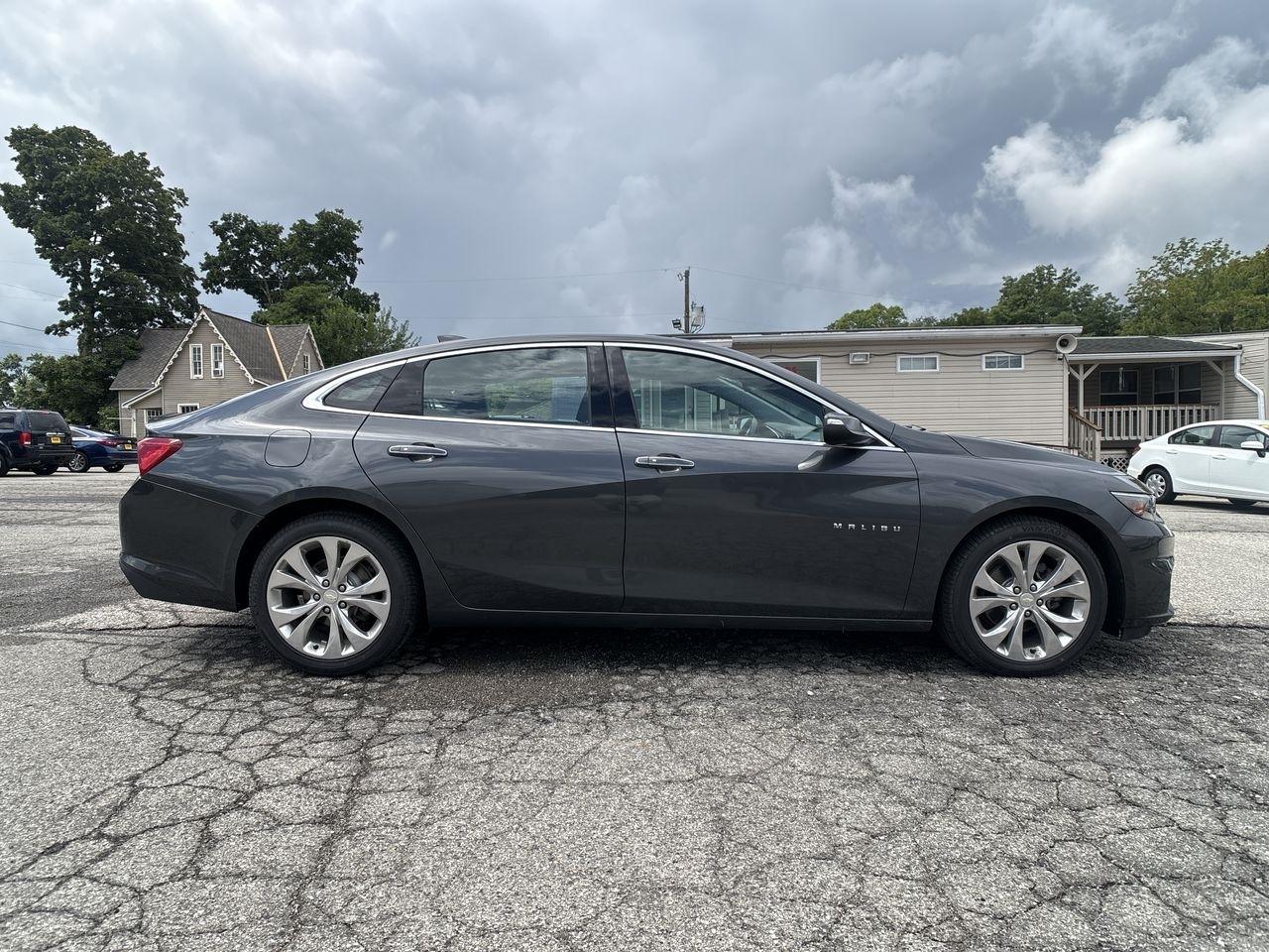 Chevrolet Malibu 4dr Sdn Premier w/2LZ 2018