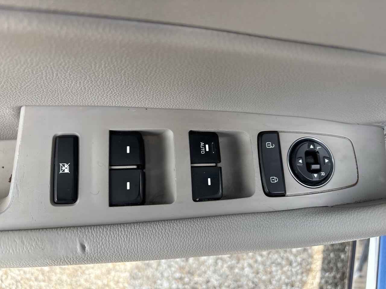 Hyundai Sonata 4dr Sdn 2.4L Sport 2016