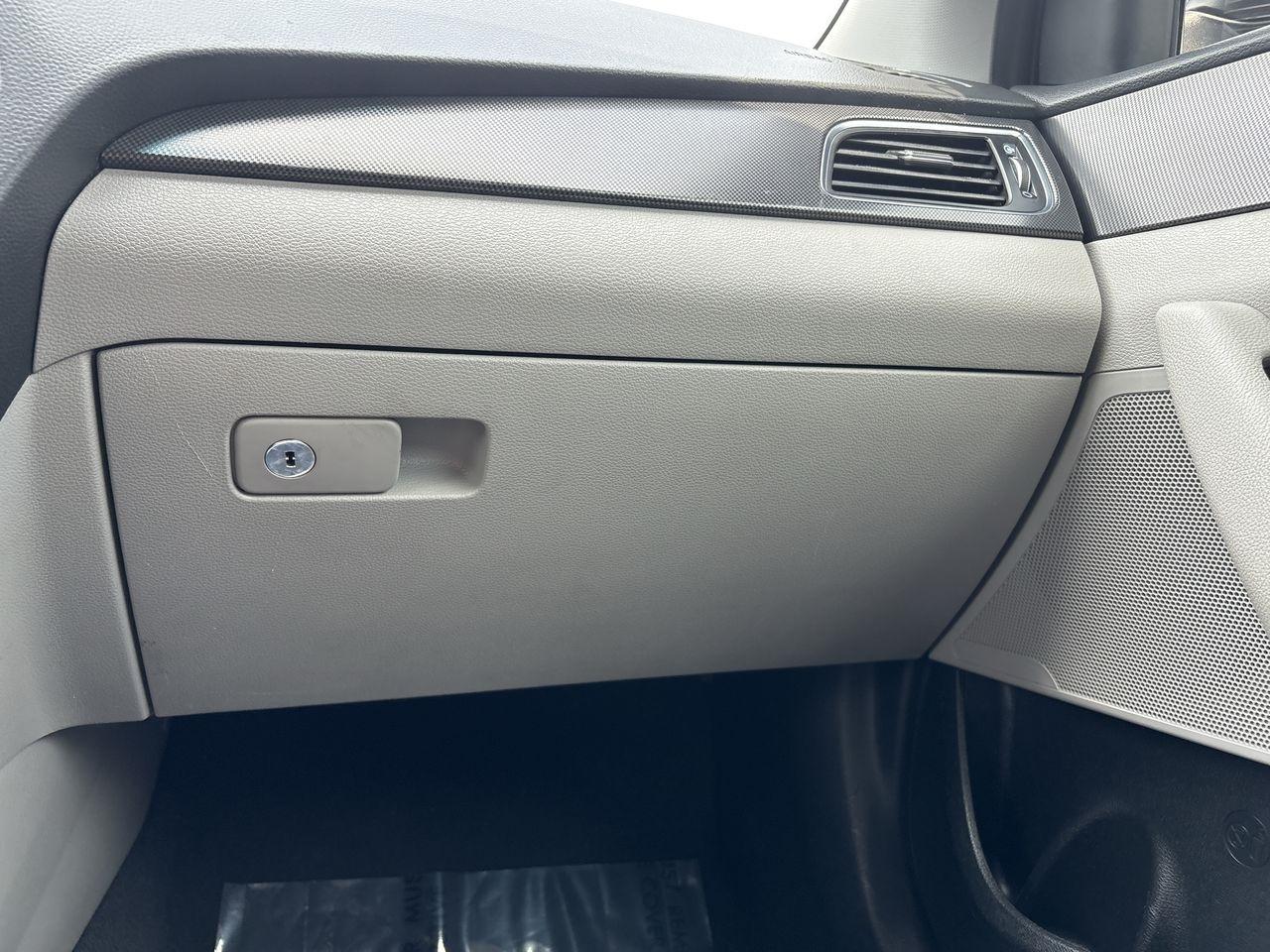 Hyundai Sonata 4dr Sdn 2.4L Sport 2016