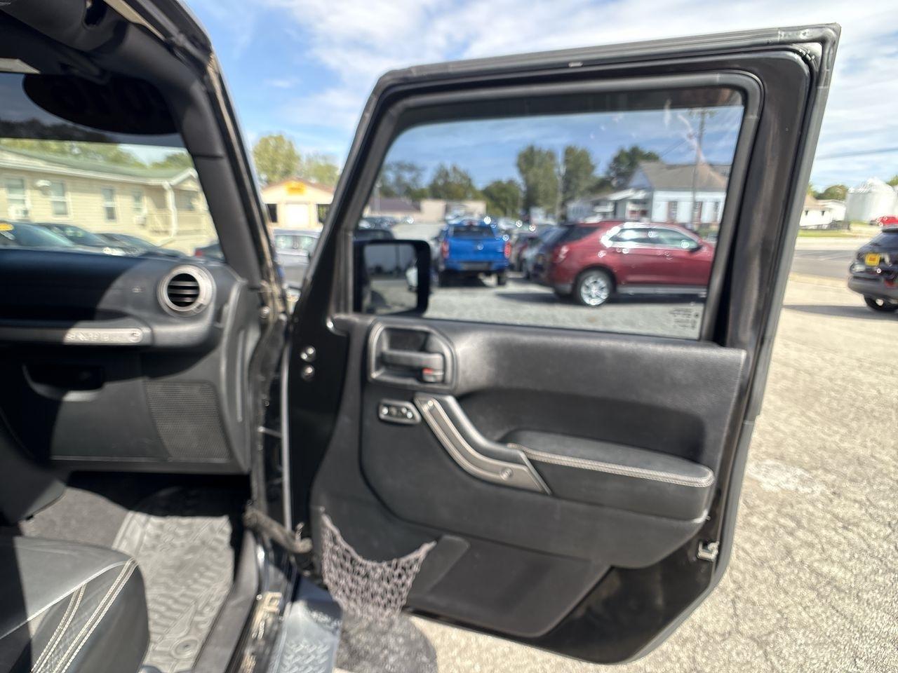 Jeep Wrangler Unlimited 4WD 4dr Freedom *Ltd Avail* 2016