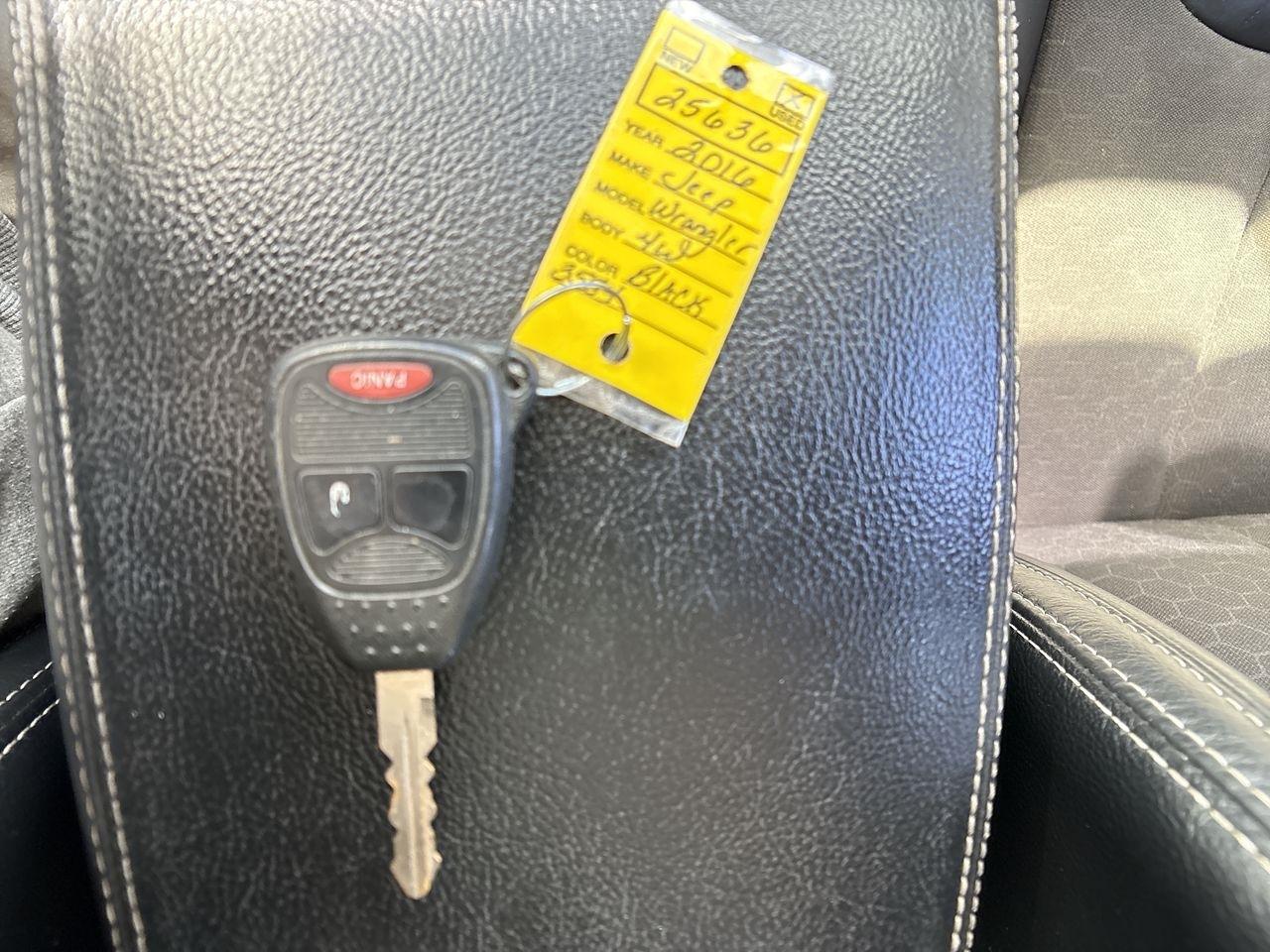 Jeep Wrangler Unlimited 4WD 4dr Freedom *Ltd Avail* 2016