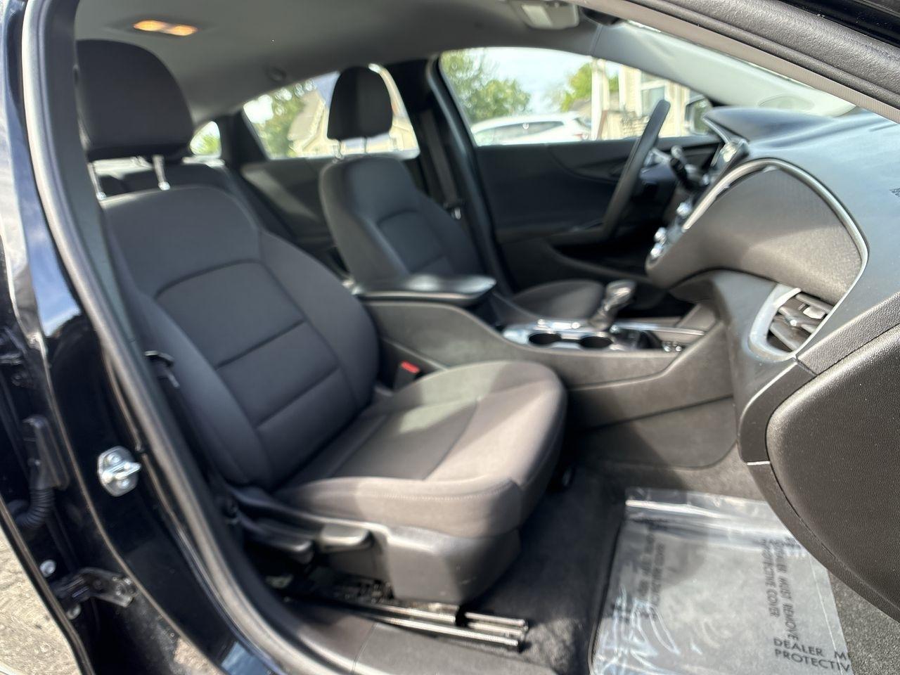 Chevrolet Malibu 4dr Sdn LT 2022